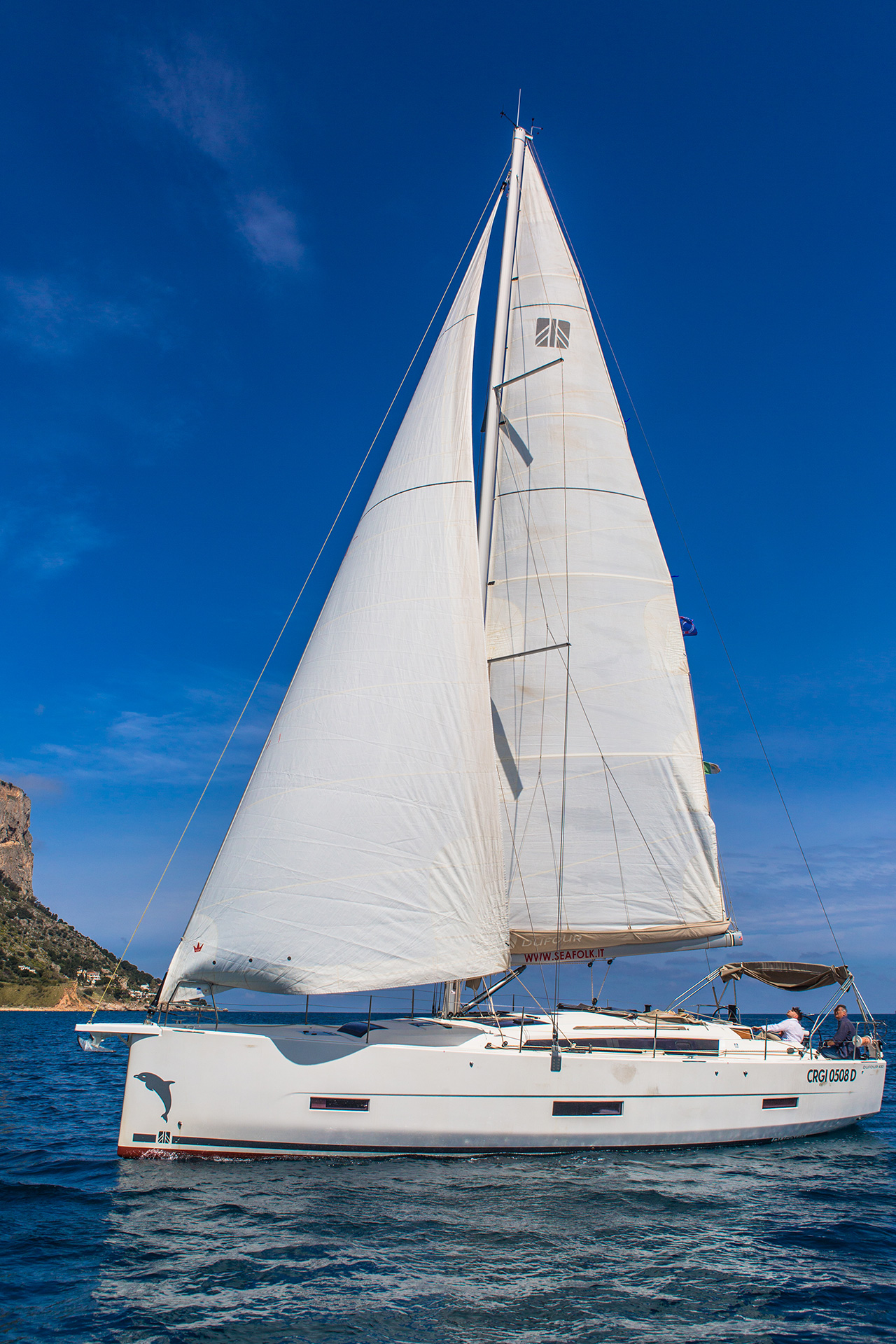Dufour 430 - 3 cab. — photo 2