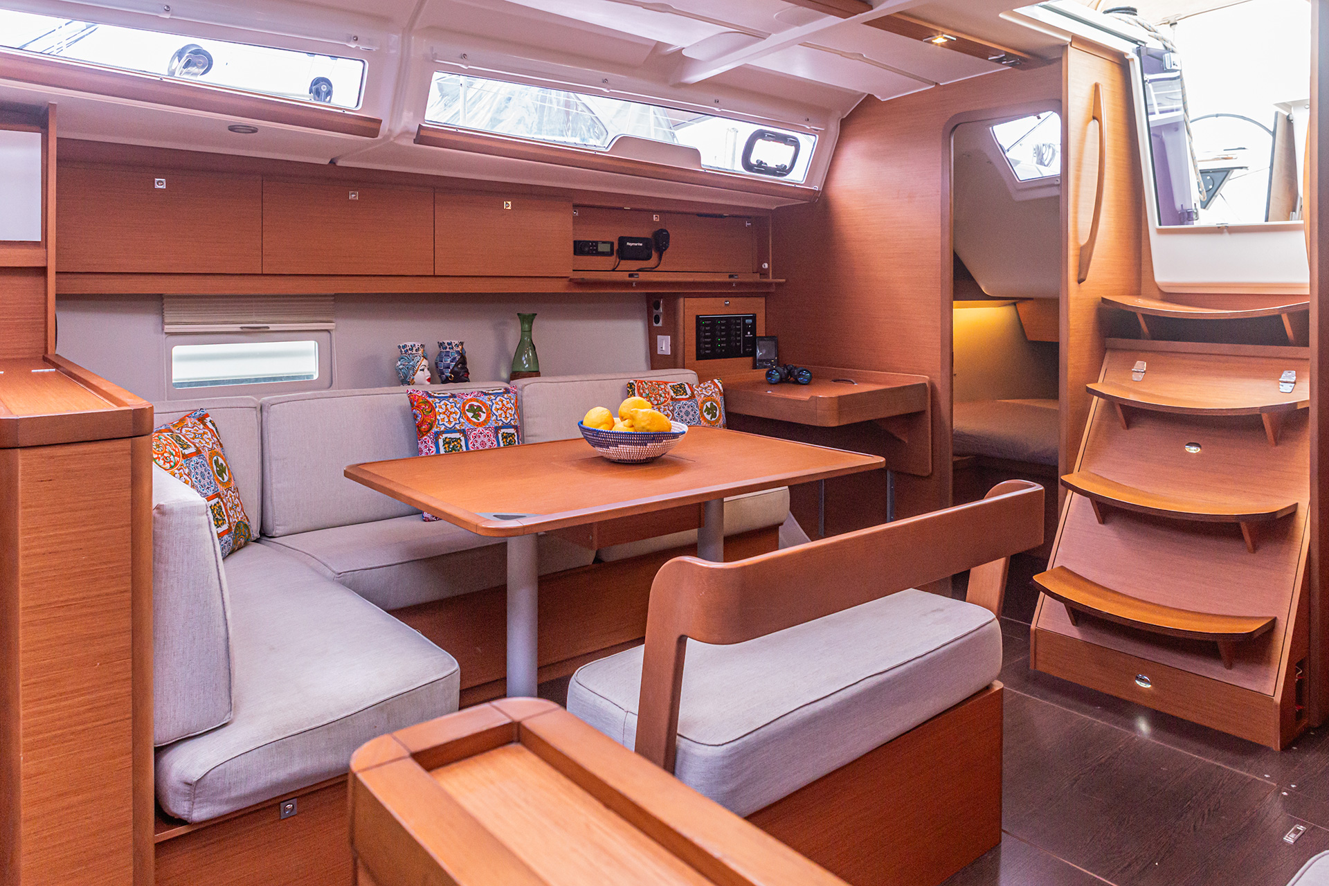Dufour 430 - 3 cab. — photo 7