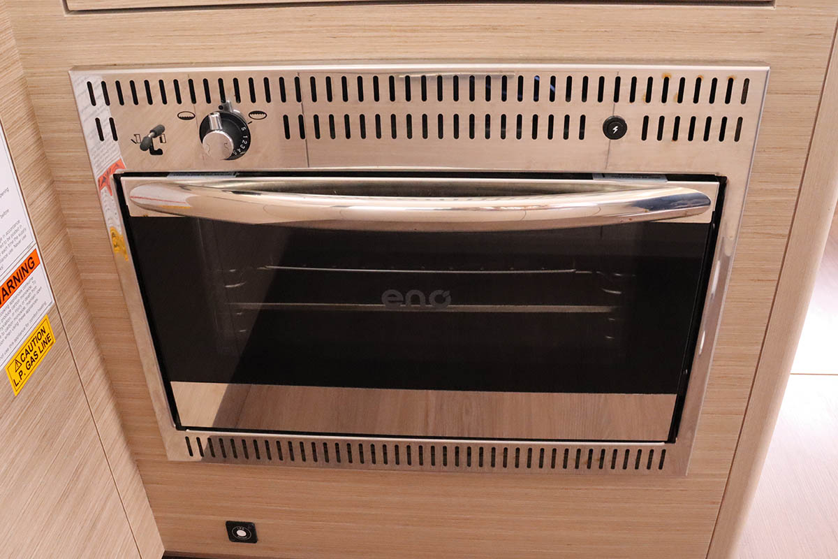 Lagoon 46 - 4 + 2 cab. — photo 11
