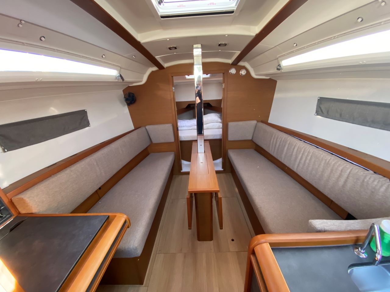 Sun Odyssey 349 - 3 cab. — photo 5