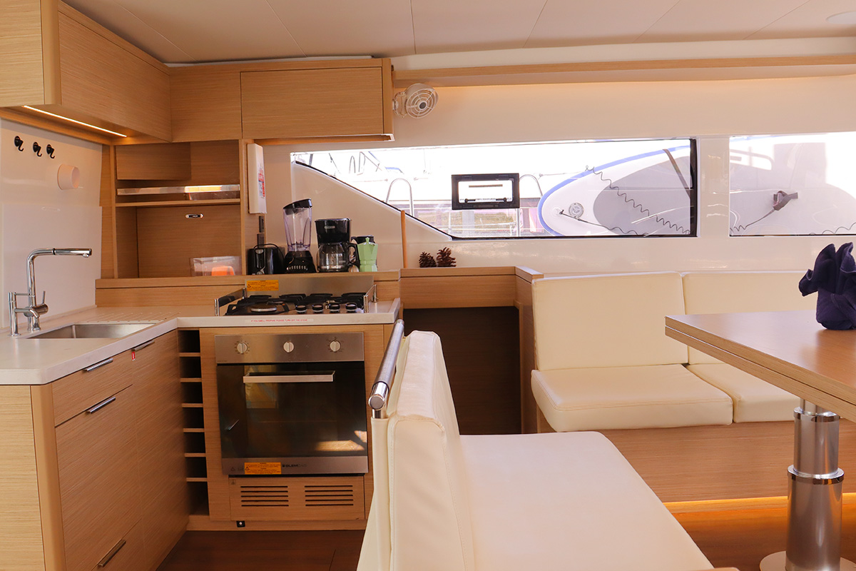 Lagoon 51 - 6 cab. — photo 21