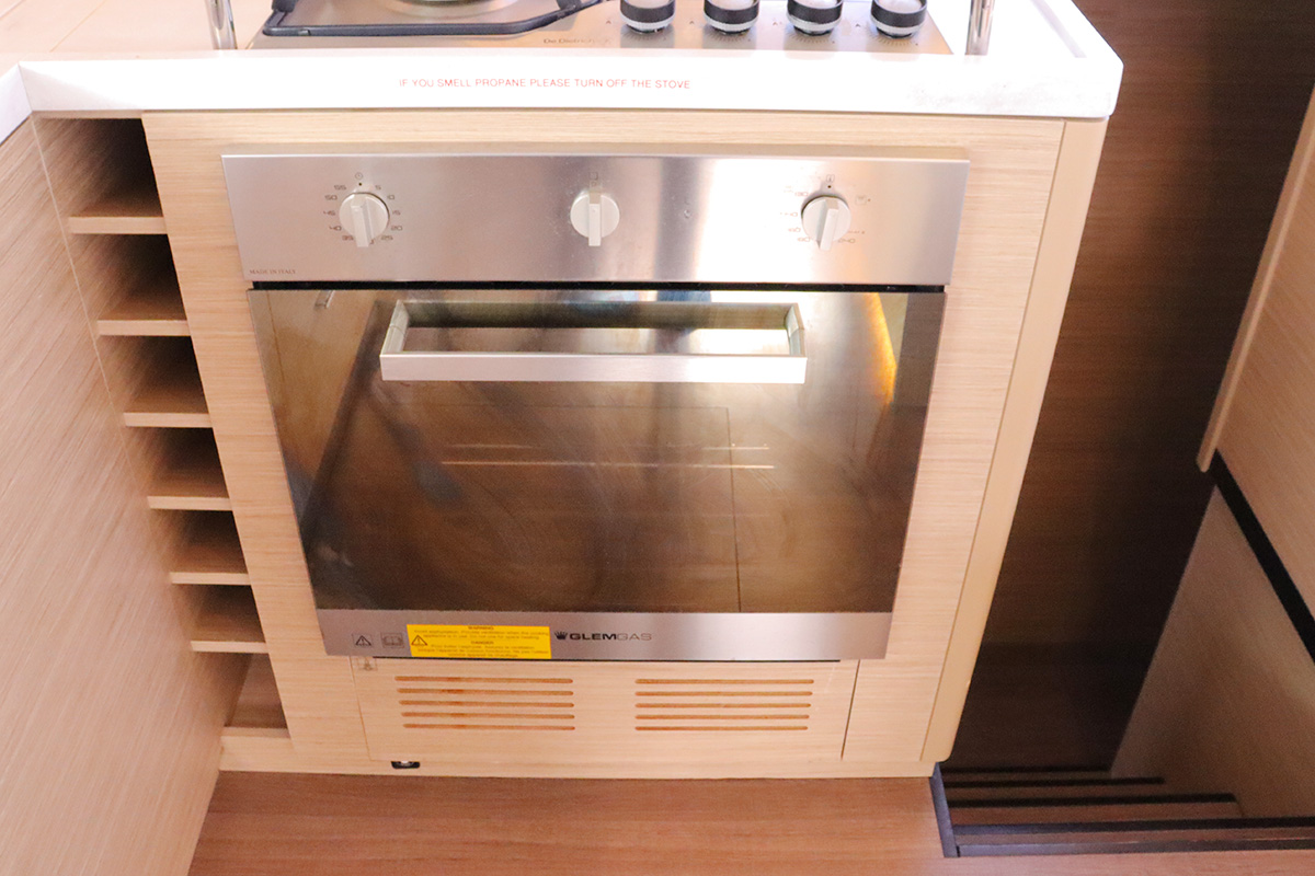 Lagoon 51 - 6 cab. — photo 25