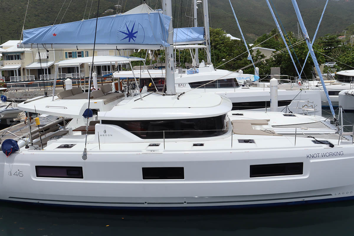 Lagoon 46 - 4 + 2 cab. — photo 1