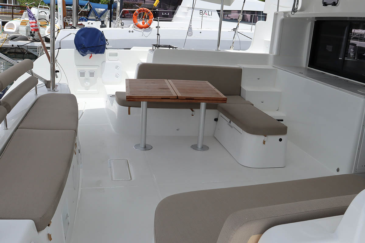 Lagoon 46 - 4 + 2 cab. — photo 7