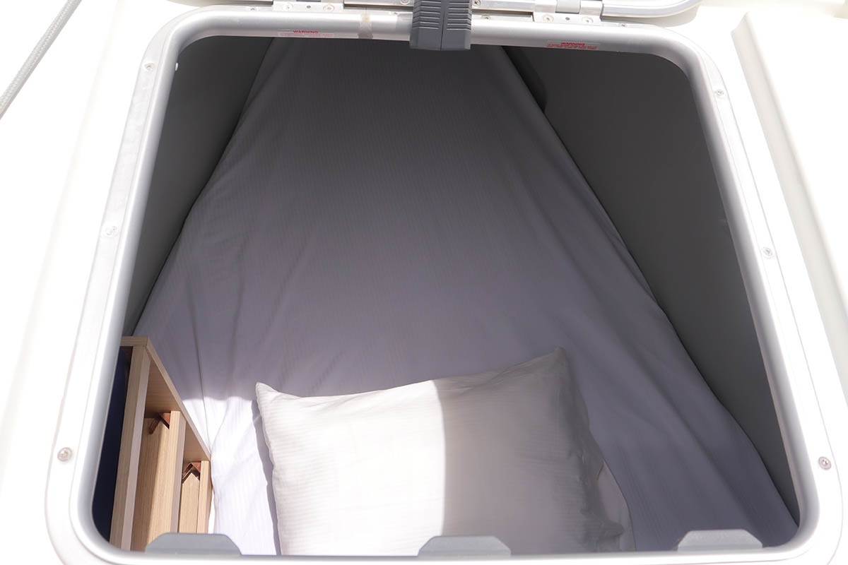 Lagoon 46 - 4 + 2 cab. — photo 36