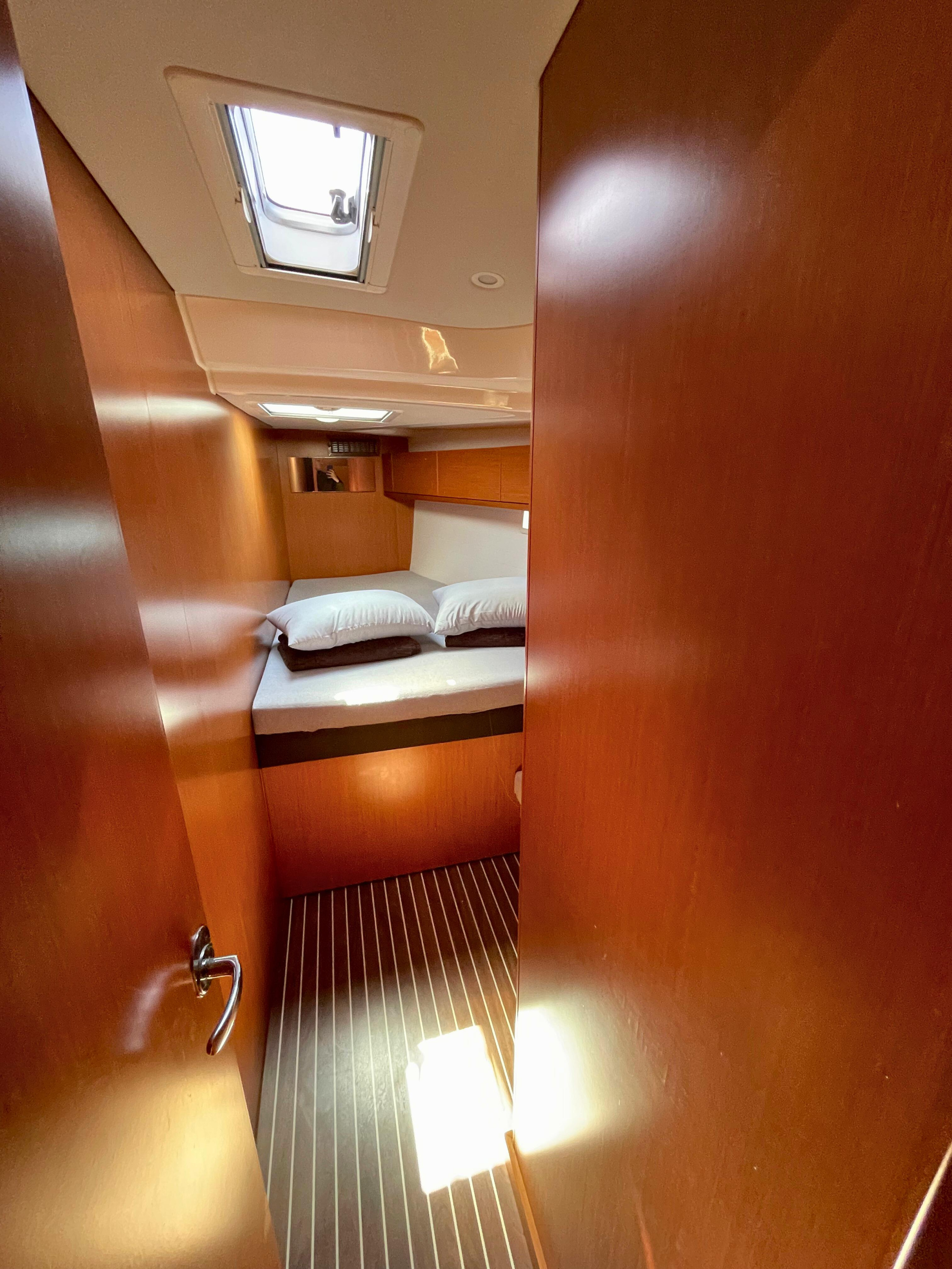 Bavaria Cruiser 51 — photo 11