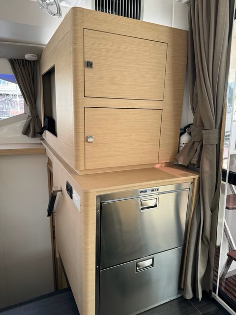 Fountaine Pajot Astrea 42 — photo 11