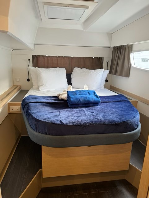 Fountaine Pajot Astrea 42 — photo 13