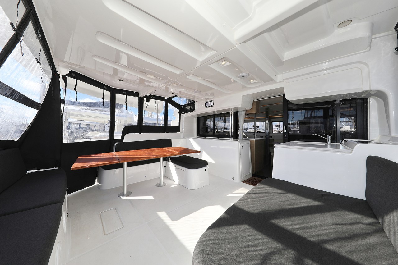 Lagoon 46 - 4 + 2 cab. — photo 12