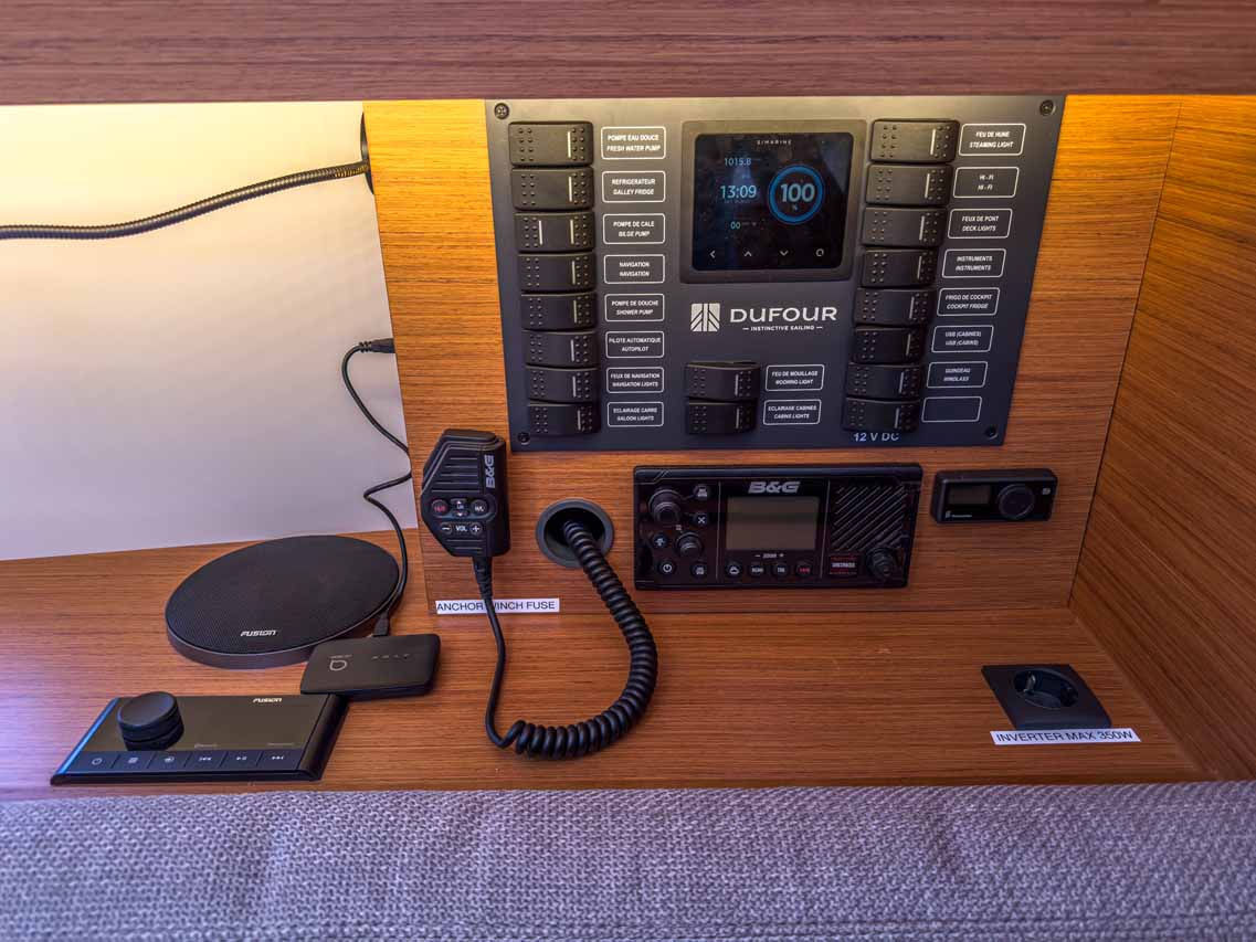 Dufour 37 - 3 cab. — photo 16