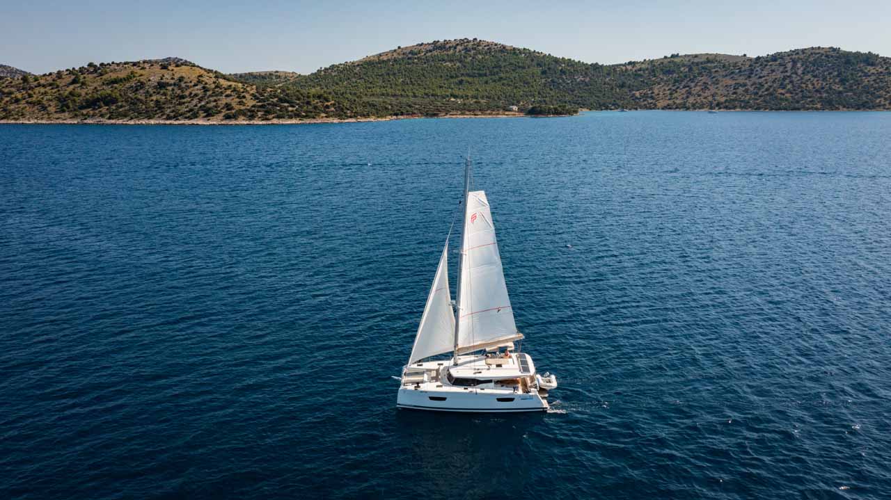 Fountaine Pajot Astrea 42 - 4 + 2 cab. — photo 6
