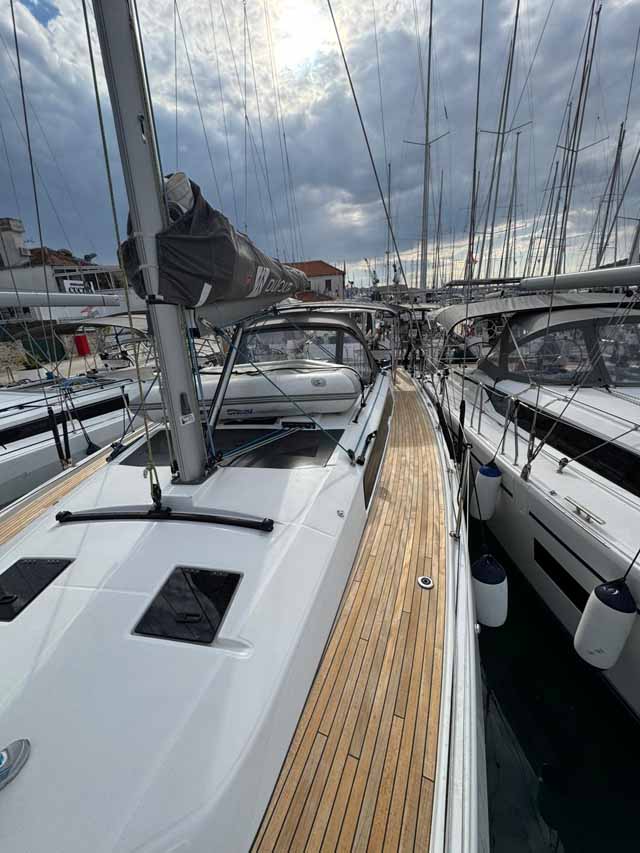 Dufour 41 - 3 cab. — photo 8