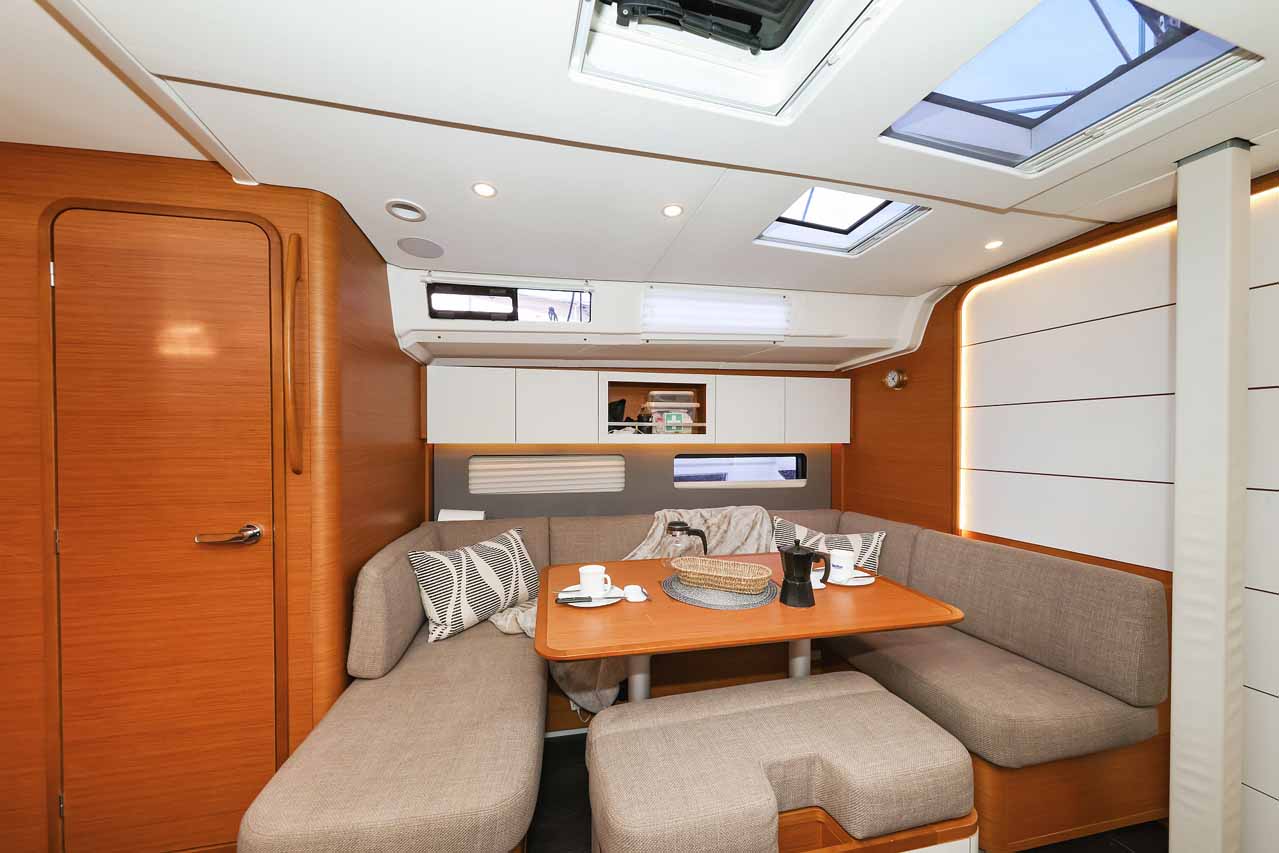 Dufour 41 - 3 cab. — photo 22