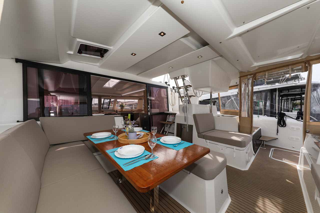 Fountaine Pajot Astrea 42 - 4 + 2 cab. — photo 9