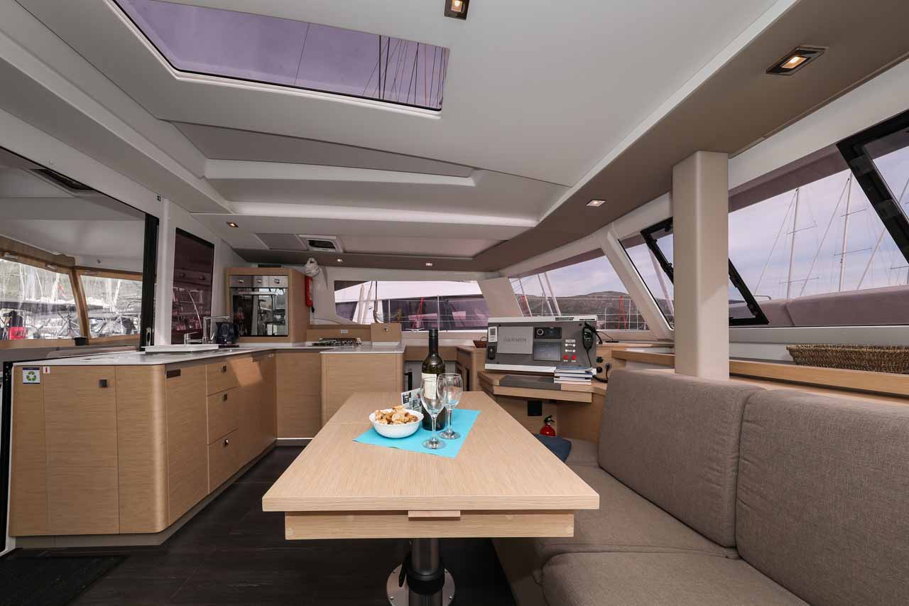 Fountaine Pajot Astrea 42 - 4 + 2 cab. — photo 17