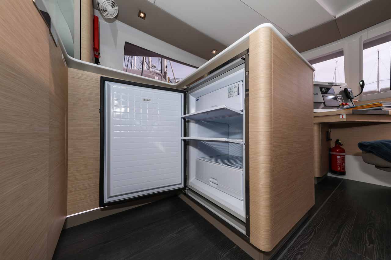 Fountaine Pajot Astrea 42 - 4 + 2 cab. — photo 20