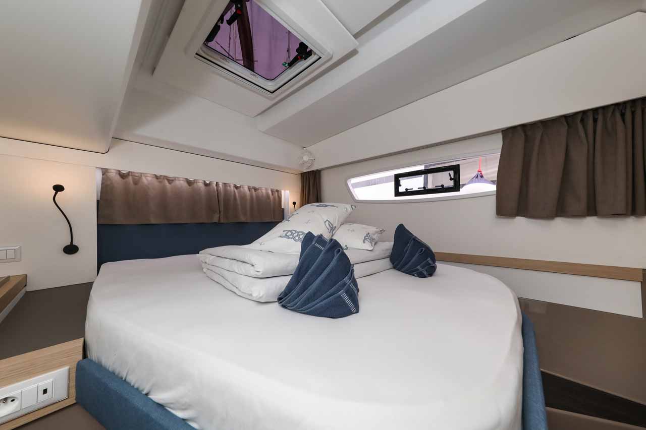 Fountaine Pajot Astrea 42 - 4 + 2 cab. — photo 25