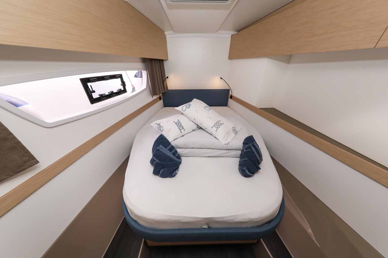 Fountaine Pajot Astrea 42 - 4 + 2 cab. — photo 26