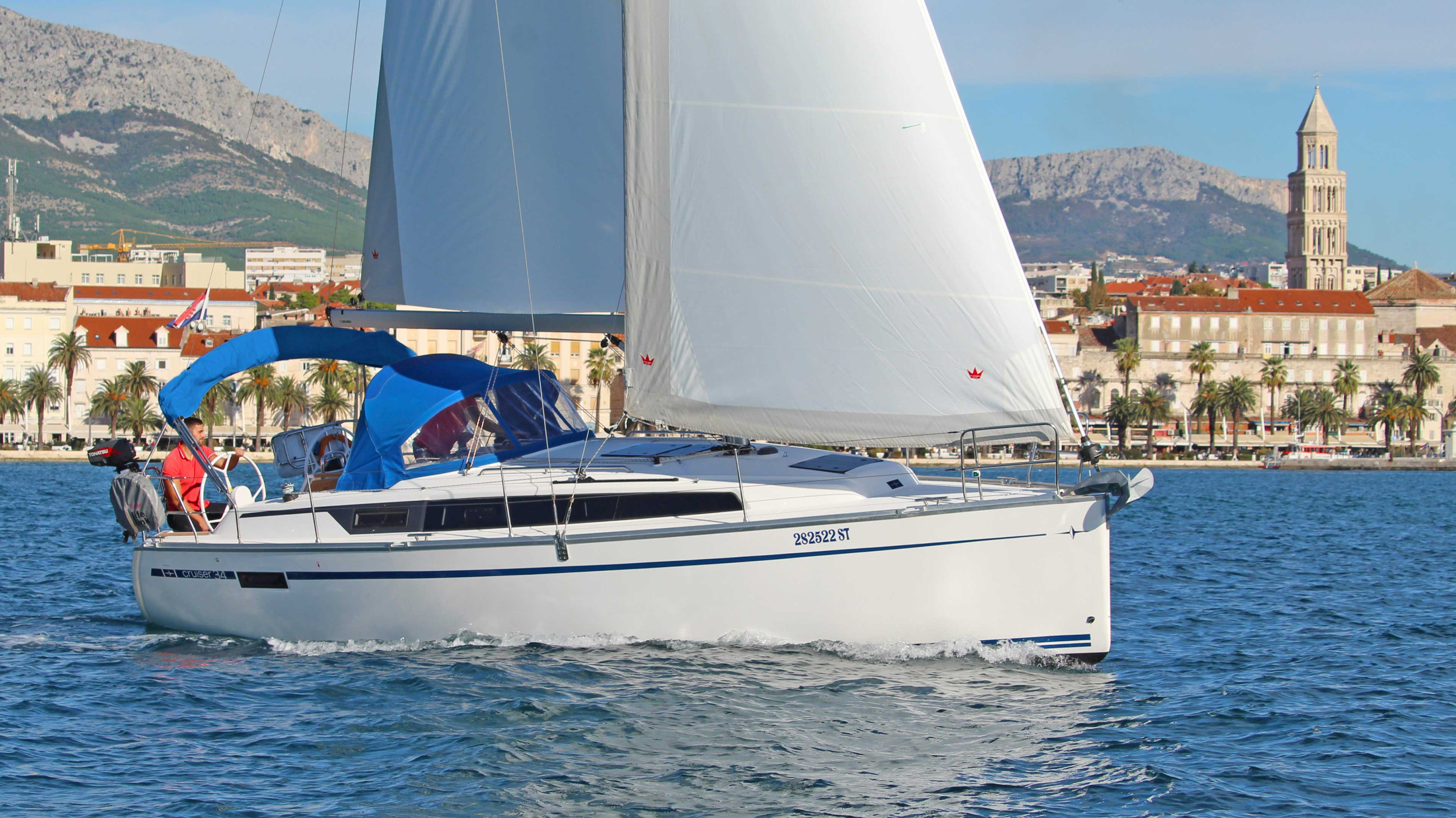 Bavaria Cruiser 34 — photo 7