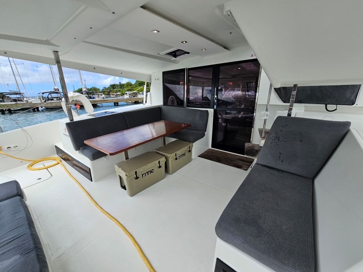 Fountaine Pajot Isla 40 - 4 cab. — photo 9