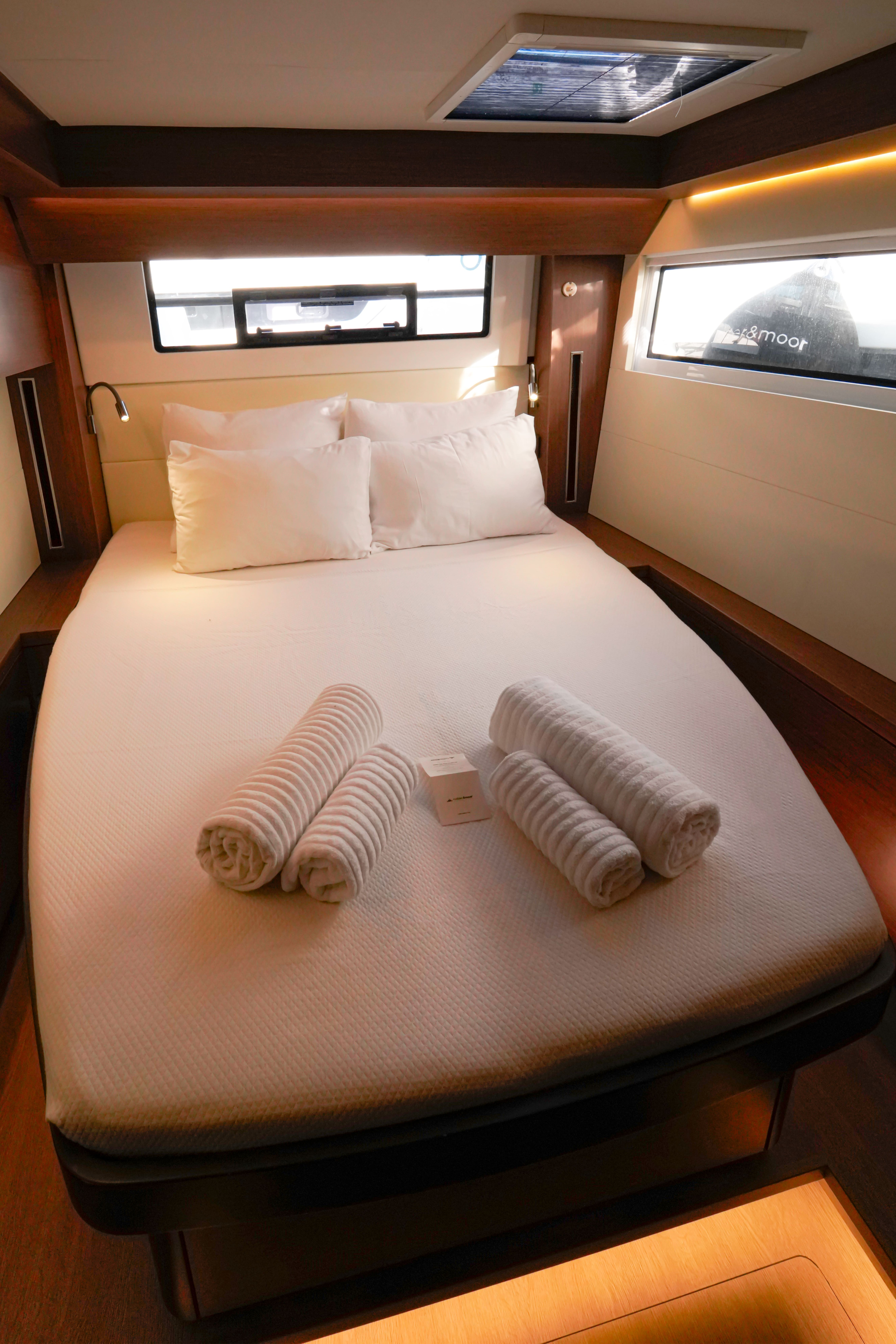 Lagoon 50 - 6 + 2 cab. — photo 12