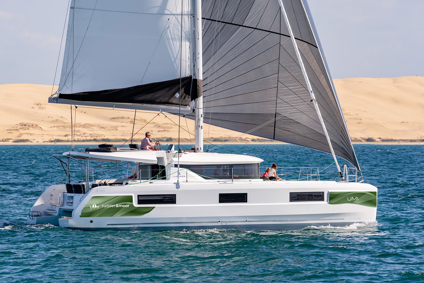 Lagoon 46 - 4 + 1 cab. — photo 1