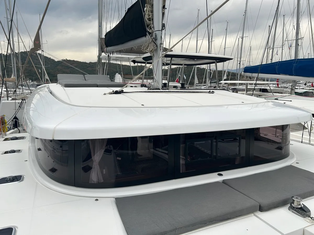 Lagoon 42 - 4 + 1 cab. — photo 7