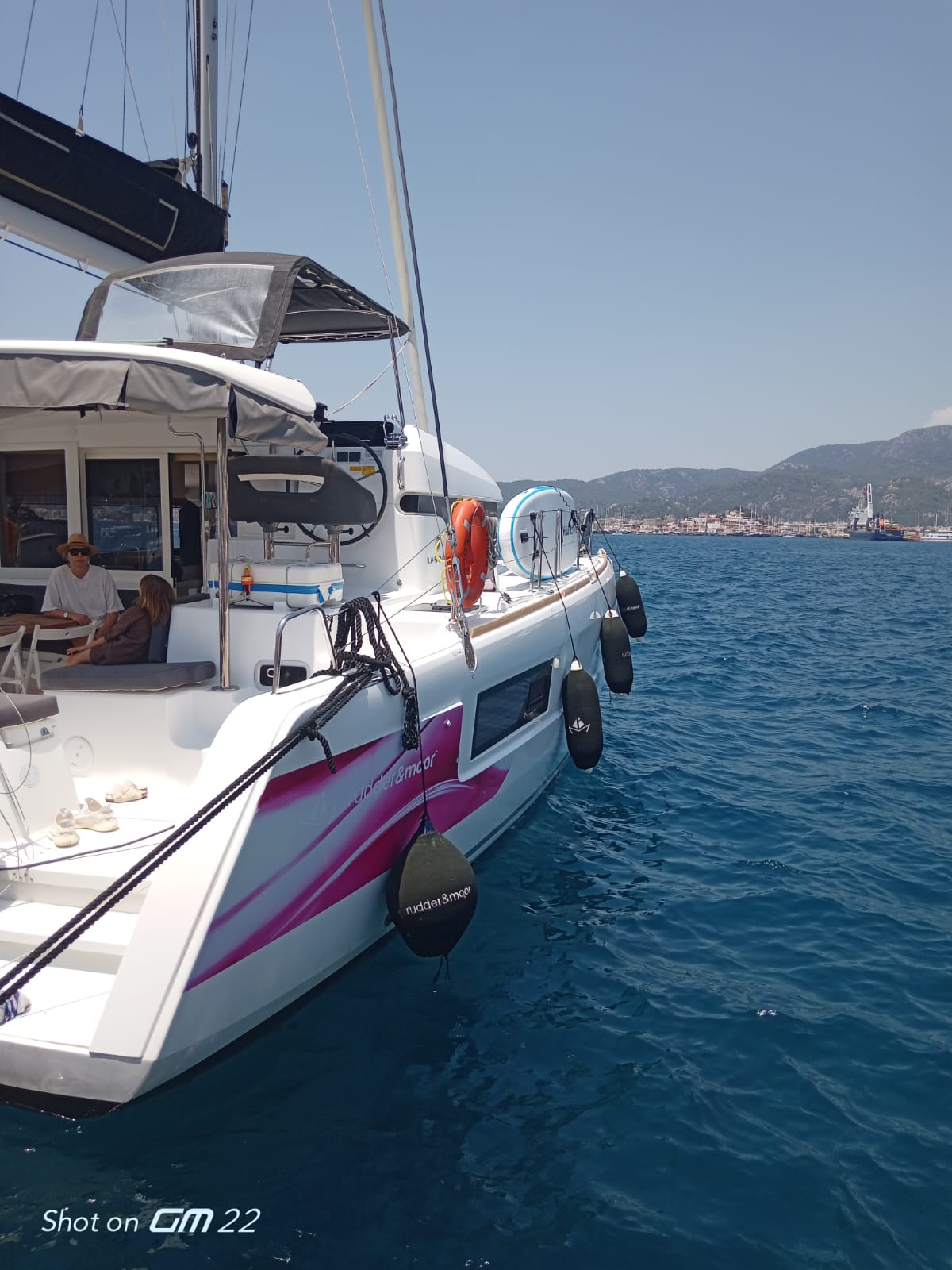 Lagoon 40 - 4 + 1 cab. — photo 5