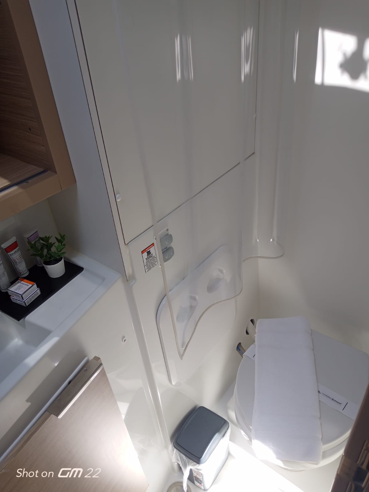 Lagoon 40 - 4 + 1 cab. — photo 7