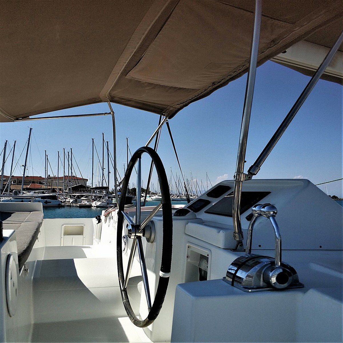 Lagoon 450 F - 4 + 2 cab. — photo 6