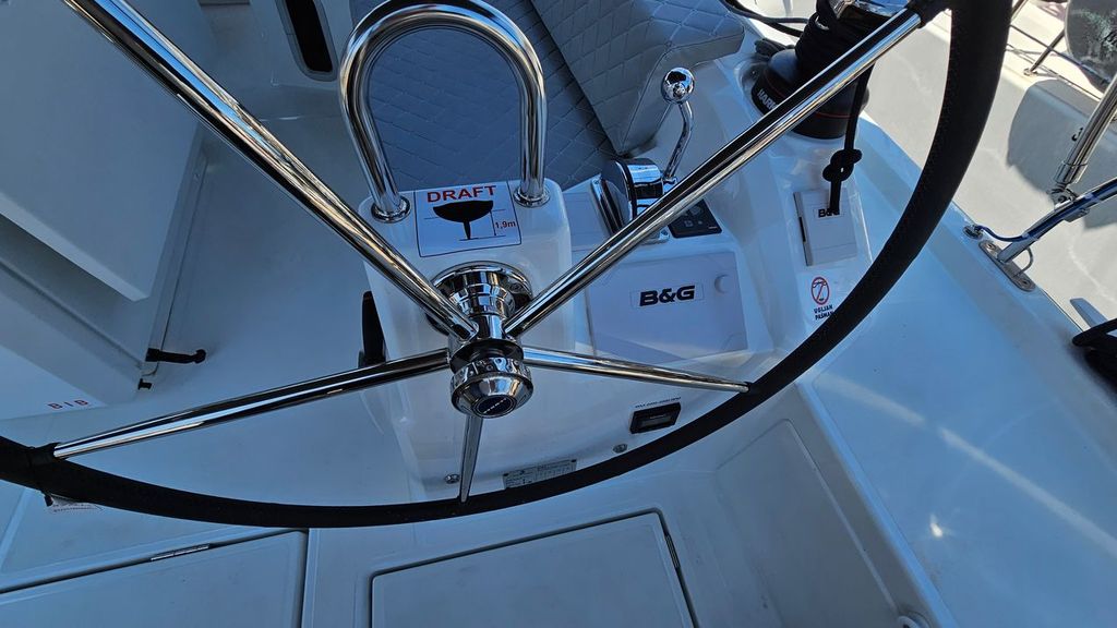 Oceanis 40.1 — photo 4
