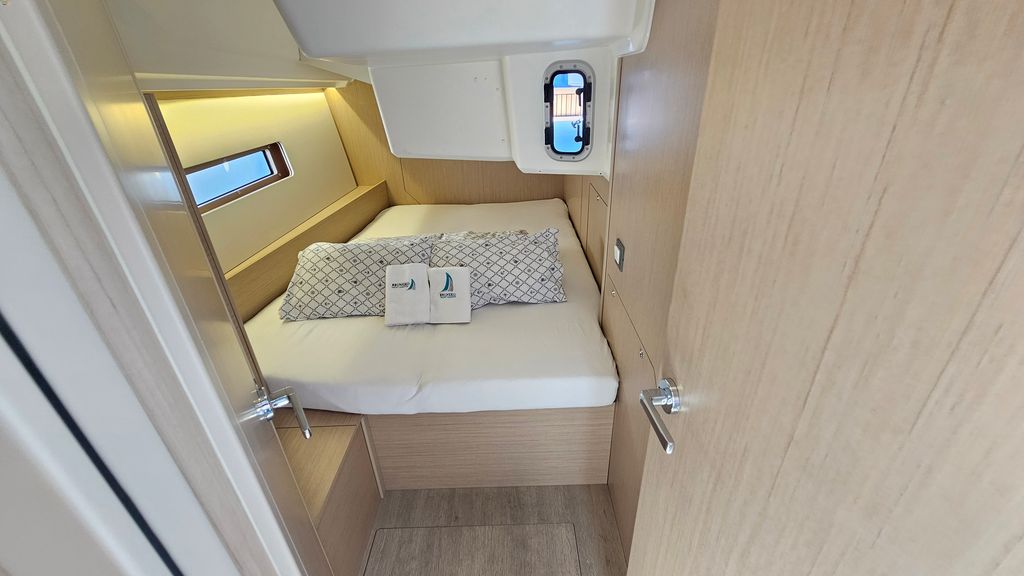 Oceanis 40.1 — photo 25