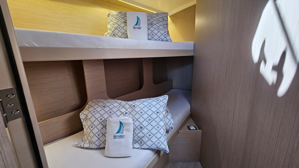 Oceanis 40.1 — photo 26