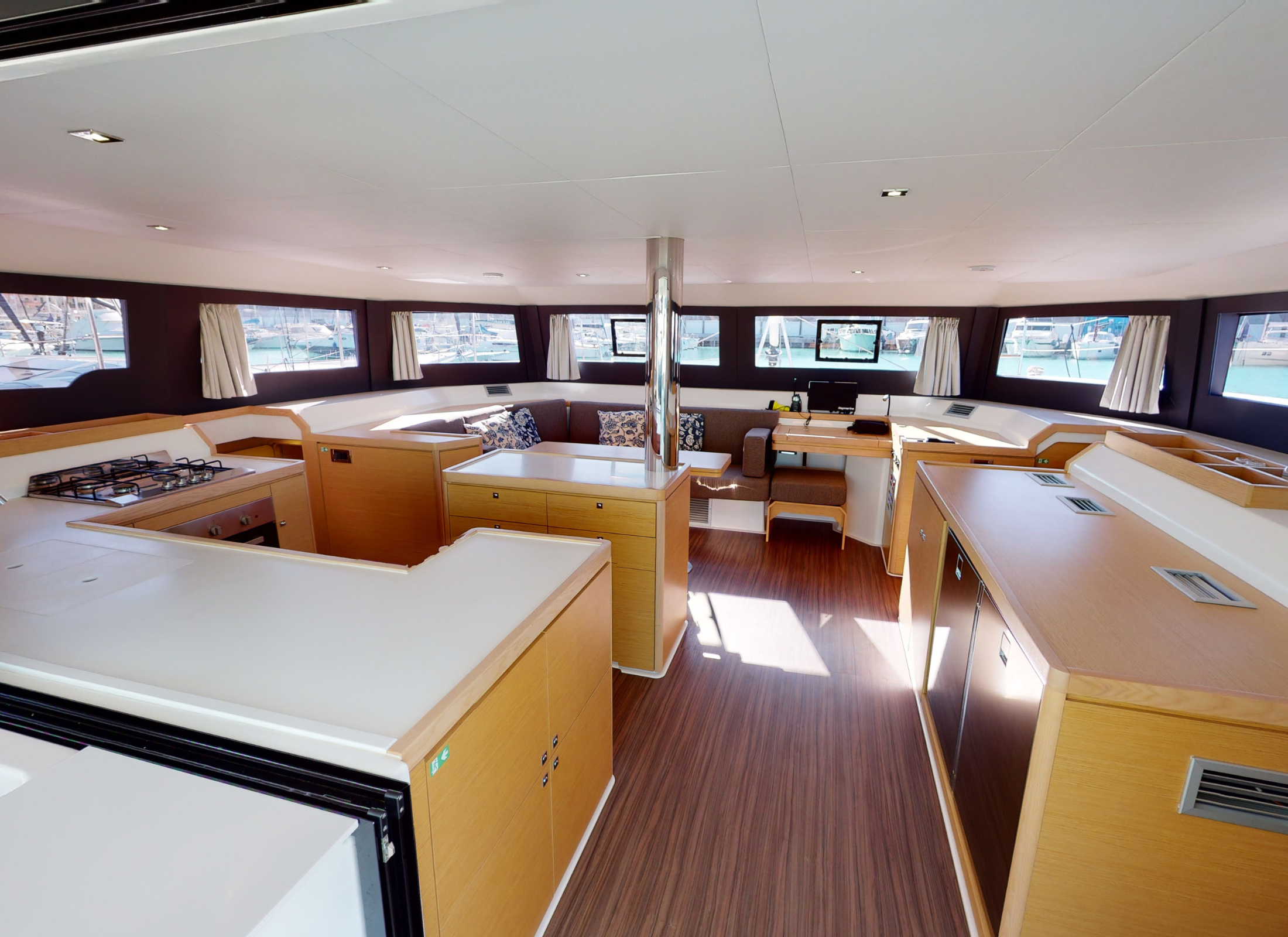 Dufour 48 Catamaran - 5 + 1 cab. — photo 13
