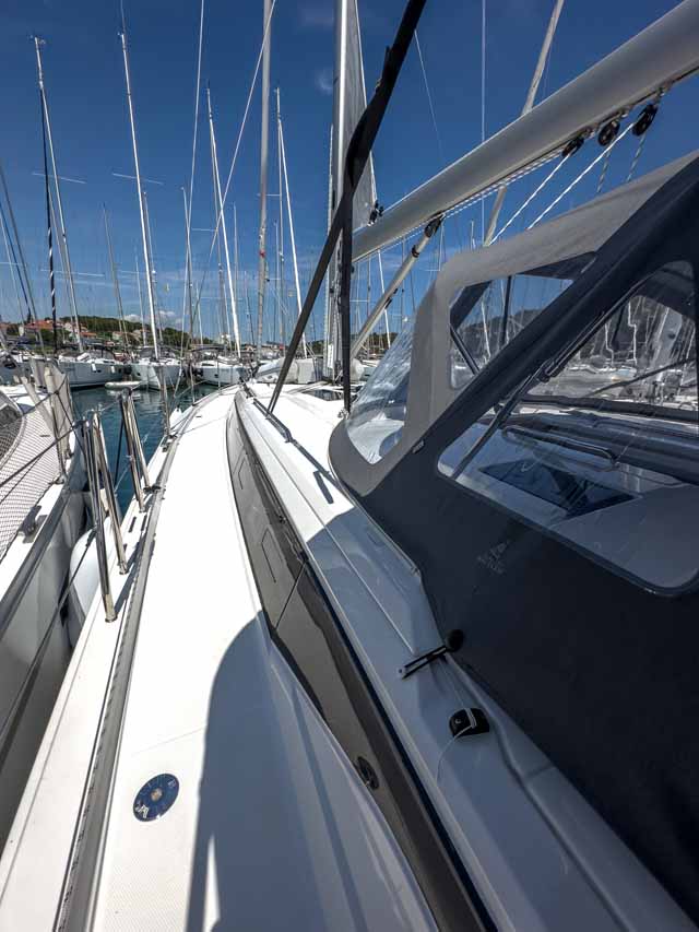 Bavaria C46 - 4 cab. — photo 5
