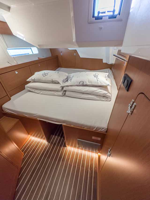 Bavaria C46 - 4 cab. — photo 20