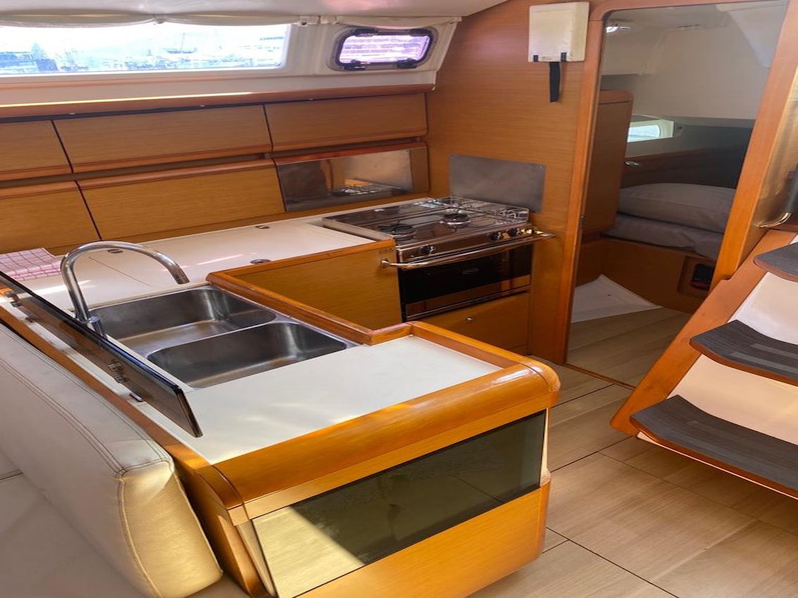 Sun Odyssey 409 — photo 11