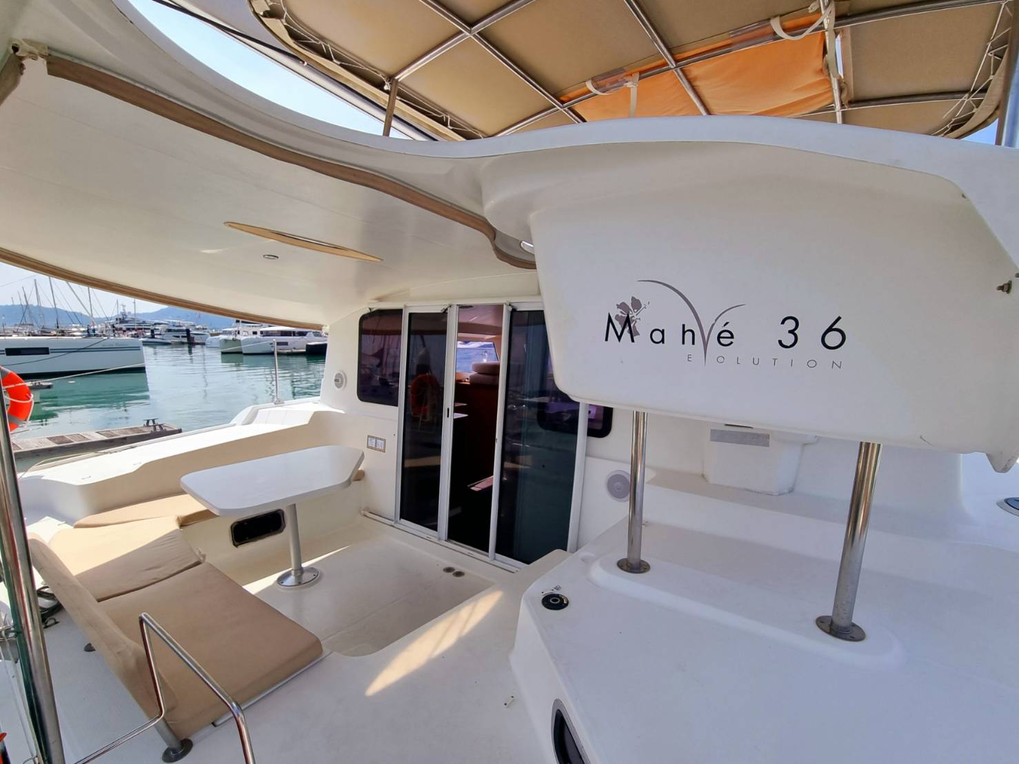 Mahe 36 - 3 cab. — photo 6