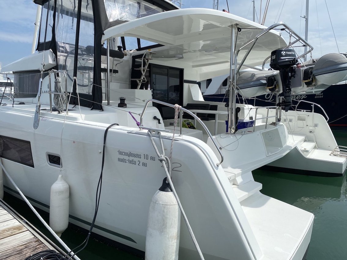 Lagoon 42 - 4 + 2 cab. — photo 5