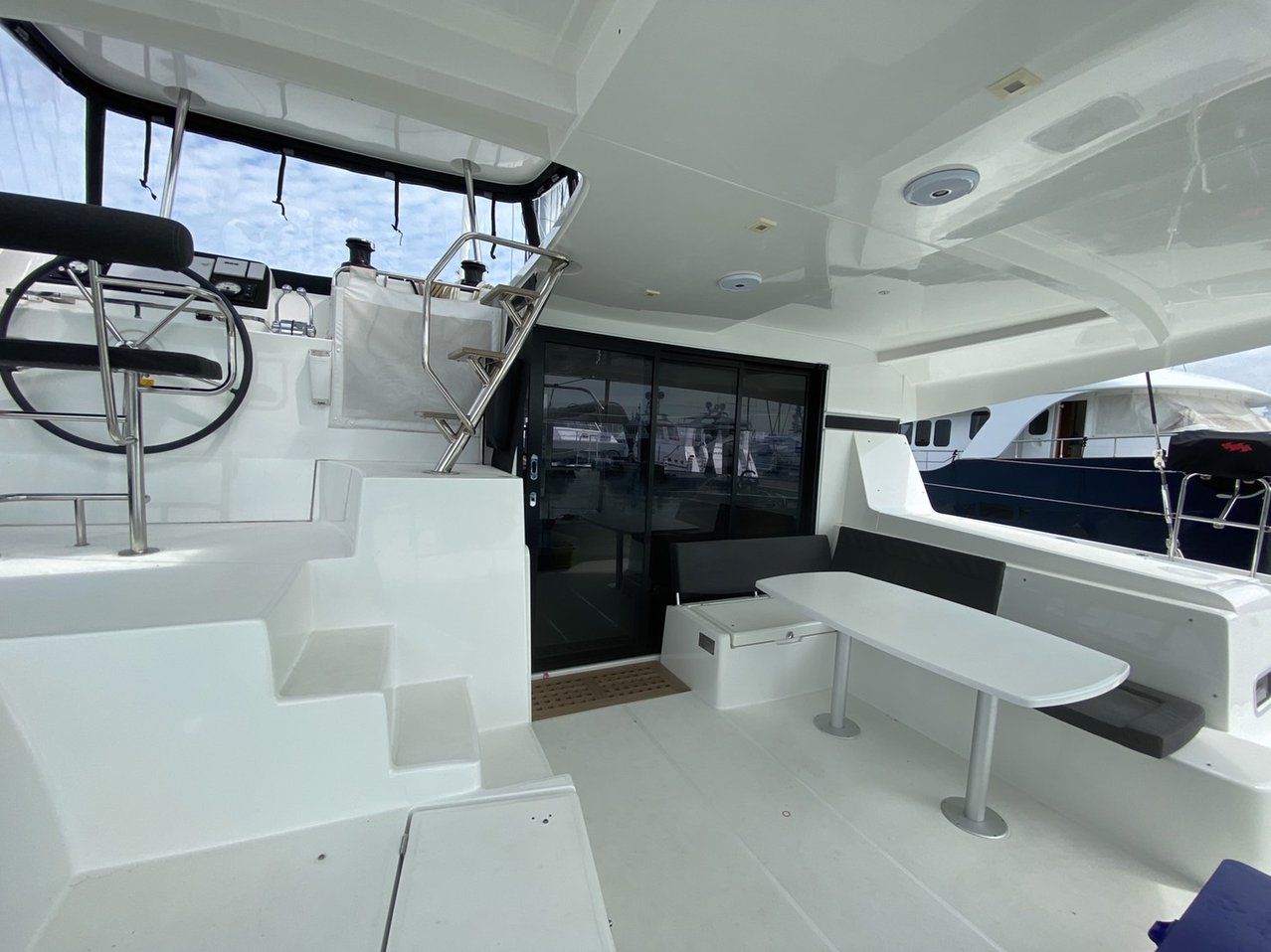 Lagoon 42 - 4 + 2 cab. — photo 6