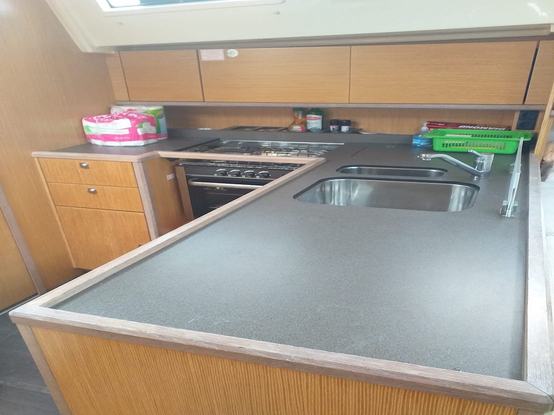 Bavaria C45 - 4 cab. — photo 14