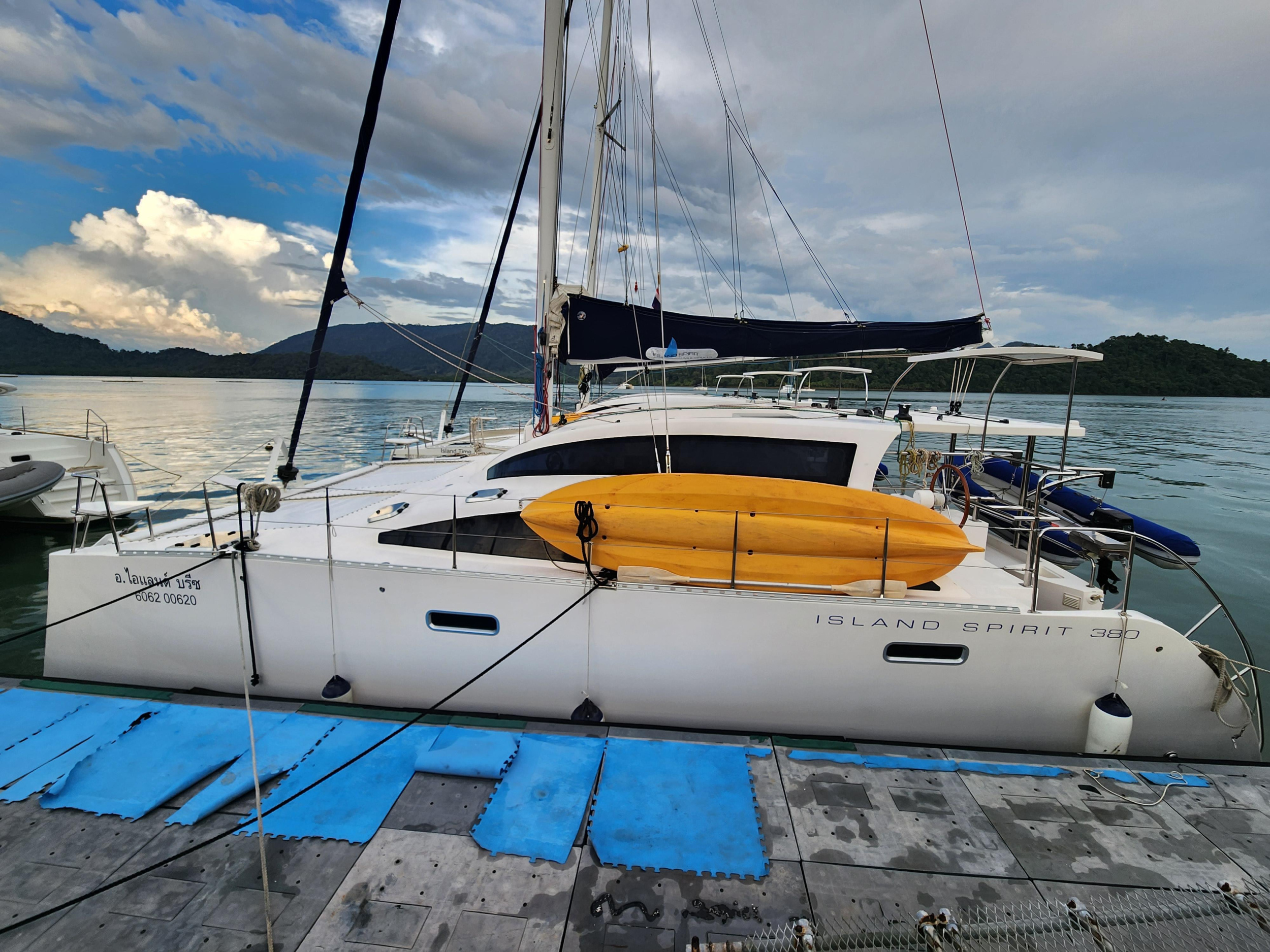 Island Spirit 38 - 4 cab. — photo 3