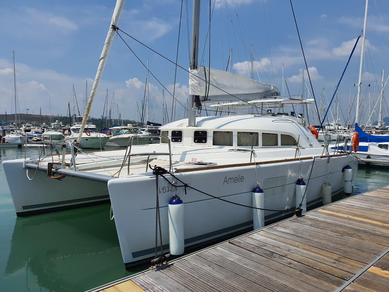 Lagoon 380 - 4 + 1 cab. — photo 3