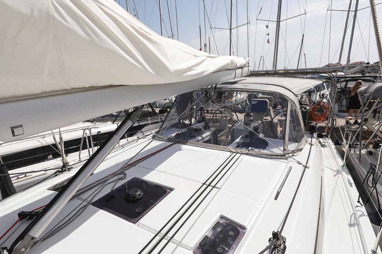 Oceanis 40.1 ELECTRIC — photo 5