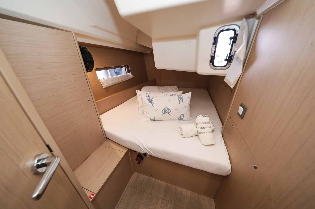 Oceanis 40.1 ELECTRIC — photo 22