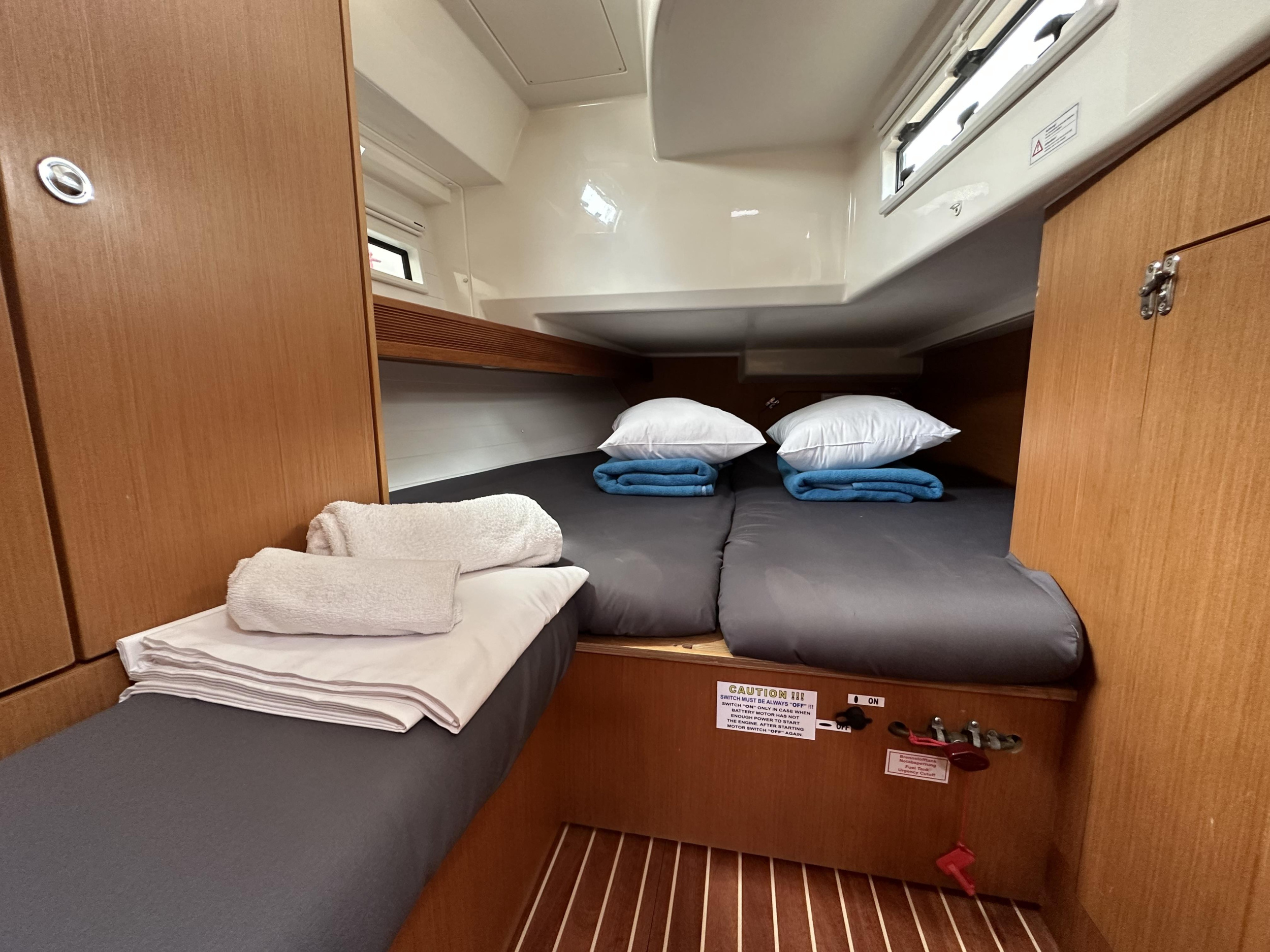 Bavaria Cruiser 40 — photo 9