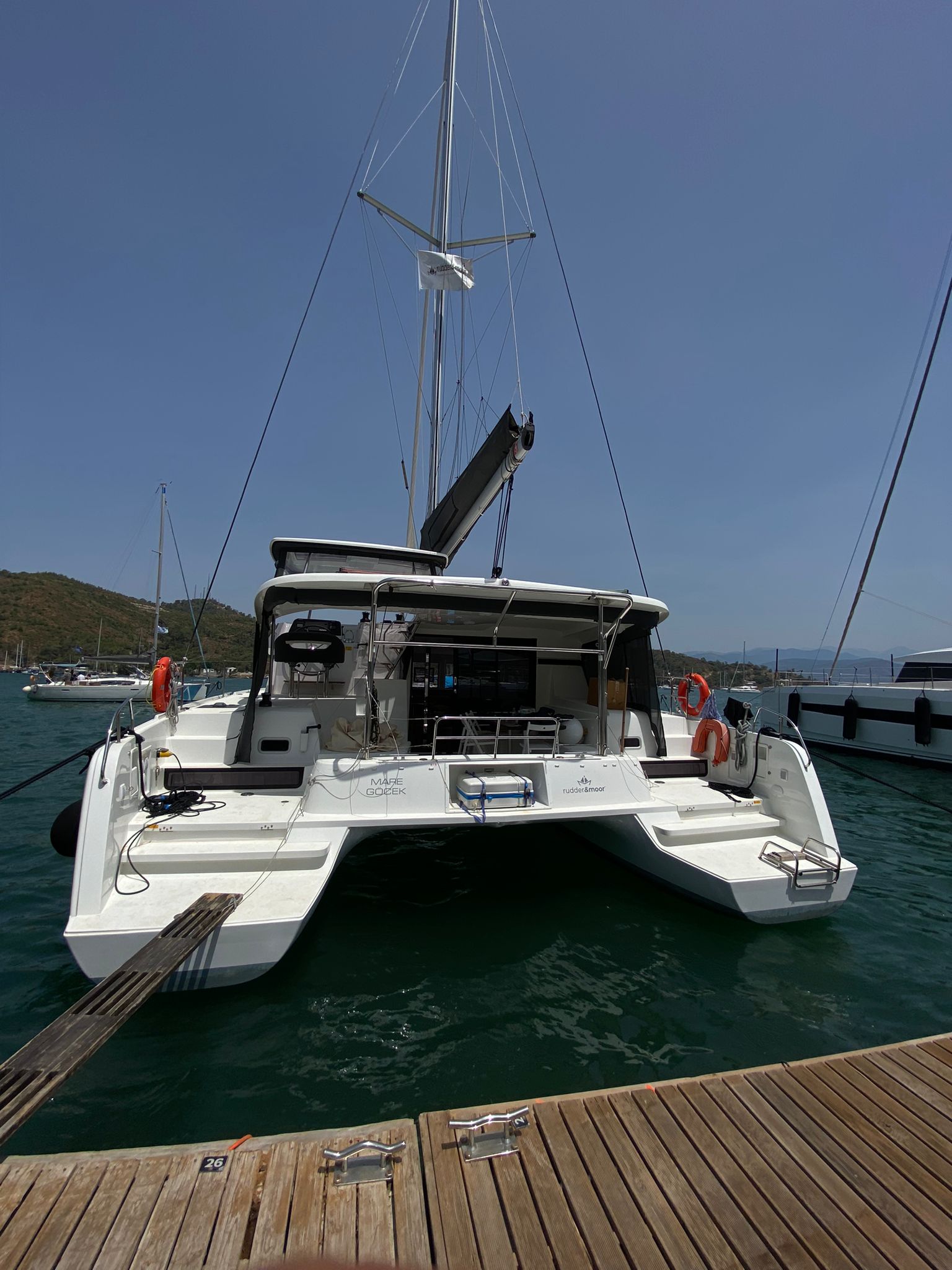 Lagoon 42 - 4 + 1 cab. — photo 7