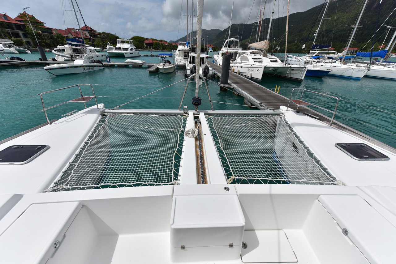 Lagoon 440 - 4 + 1 cab. — photo 14