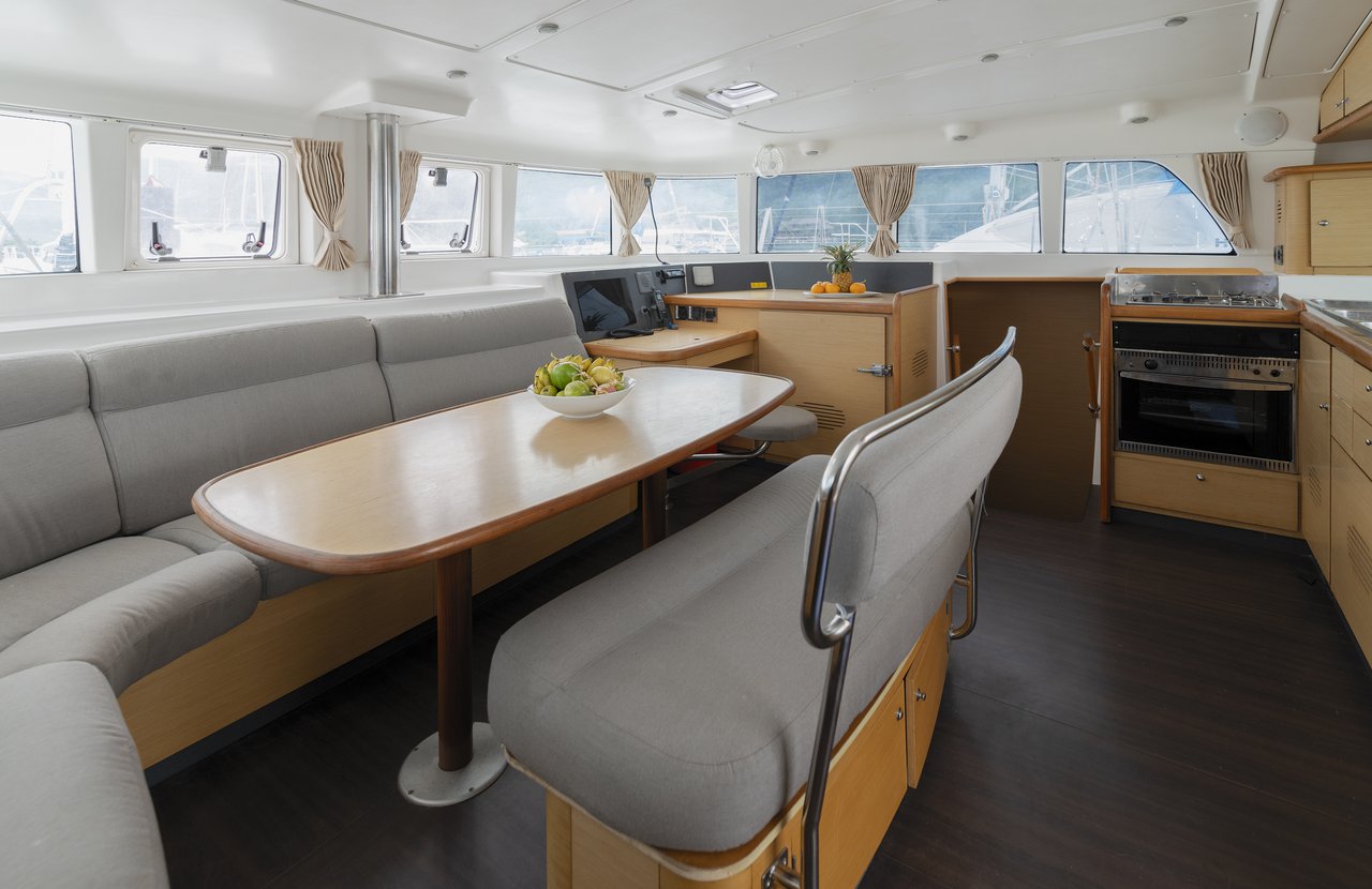 Lagoon 440 - 4 + 1 cab. — photo 18