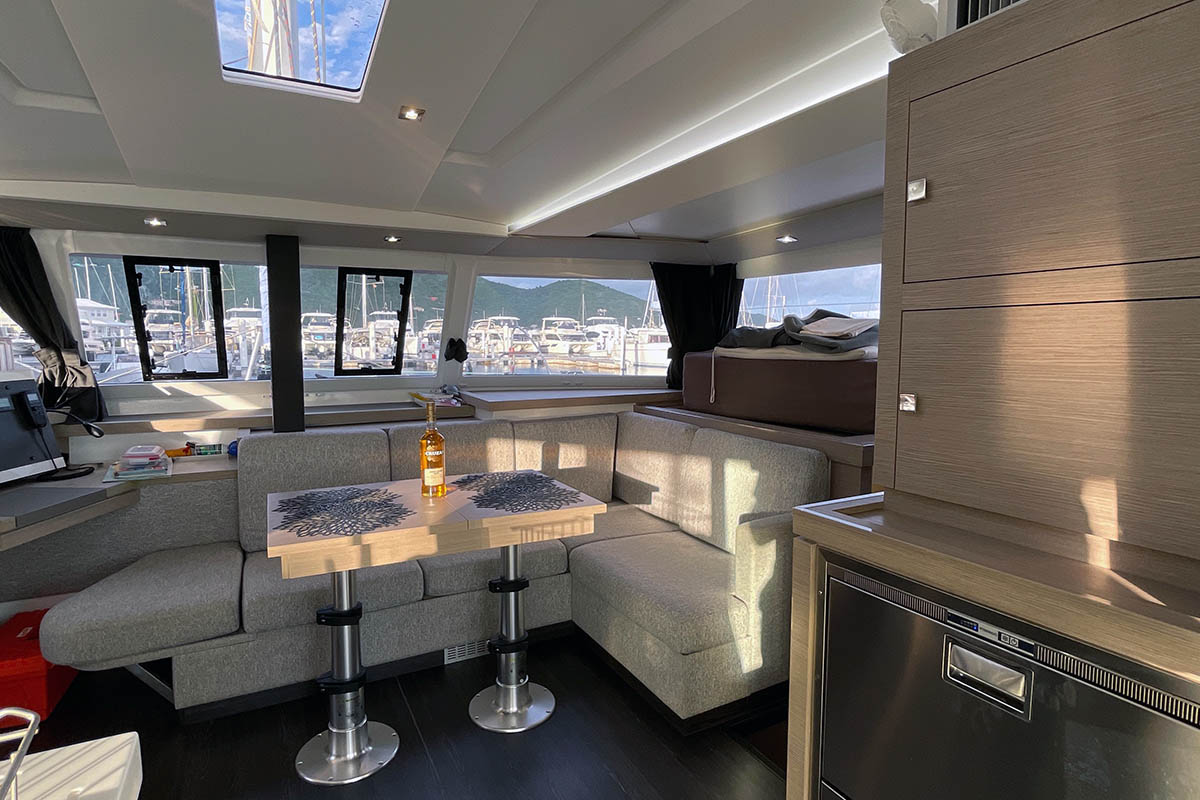 Fountaine Pajot Astrea 42 - 4 + 2 cab. — photo 15